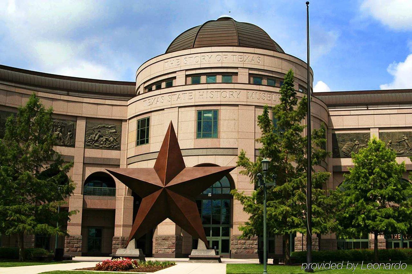 Hampton Inn Austin Nw Near The Domain Exterior photo